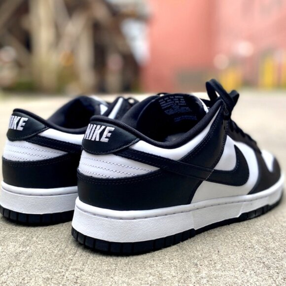 🆕 Nike Men's Retro Dunk Low Black And White Panda 🐼 Sneakers - Picture 2 of 15